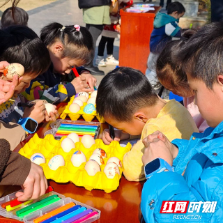 汝城县：元旦佳节 禁毒宣传点亮希望之光
