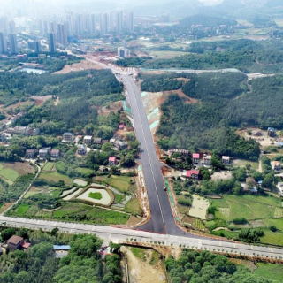 路通人欢货畅其流 安仁交通铺就百姓“幸福路”