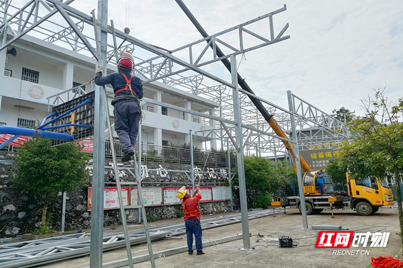 资兴市唐洞街道：发展光伏产业 激活乡村振兴新动能