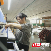 “暖心岗”里的民生温度 | 安仁县为困难群众织密稳就业防返贫保障网