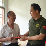 宜章：“八一”慰问送关怀 情暖退役军人心