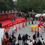 资兴市东江湖文化集市活动“热火朝天”