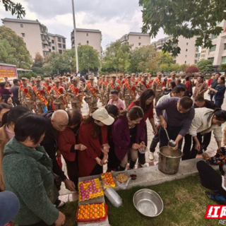 临武县：“壮行饺子”温情宴 欢送新兵赴军营