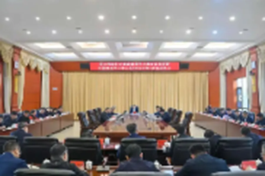 以正确政绩观引领干事创业  坚定不移为人民出政绩以实干出政绩