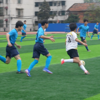 康巴赫011爱心球场正式启用 资兴校园足球“添新翼”