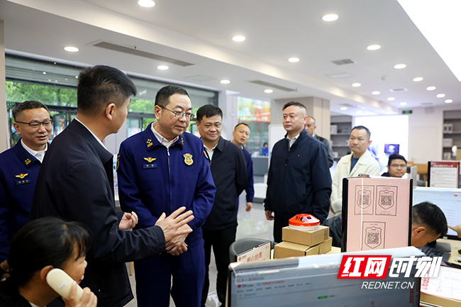 湖南省消防救援总队调研组赴郴州联通调研“智慧消防”建设