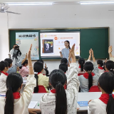 “桂阳星火”悦读团走进樟市中心校开展阅读活动