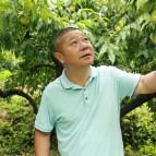 榜样的力量 | 钟雄:六年驻村践初心 实干担当显本色