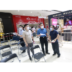 不能有丝毫懈怠!湘潭高新区党工委书记李建华到疫情防控一线督查