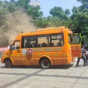 打造平安校车！湘潭高新区开展校车安全培训暨应急演练