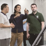 湖南“新三样”扬帆出海 诺诚光伏点亮“一带一路”