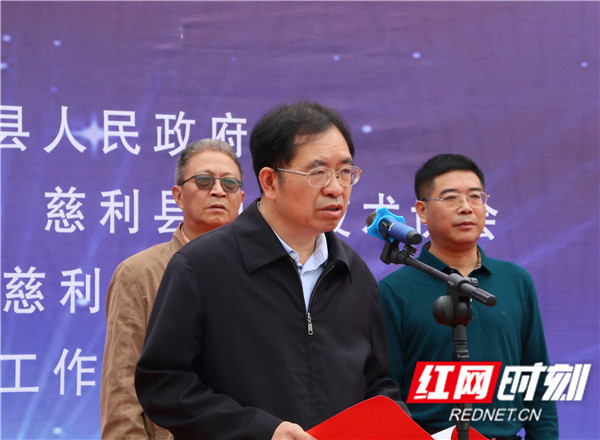 cef18ece5649eb9d39682ce533e7af0_副本.jpg