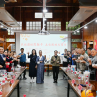 雷锋街道：酥油茶、锅庄舞……这场汉藏文化交流活动精彩纷呈