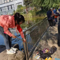 钰龙社区：“志愿红”让健康爱卫更有“深度”