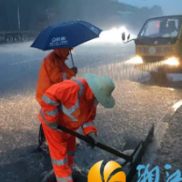 雨不停、人不撤！新区市政人风雨中坚守