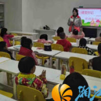 润龙社区：绘本润童心 阅读伴成长