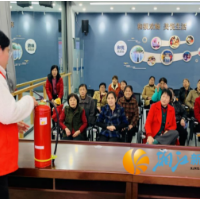 晟秀园社区开展消防安全知识培训