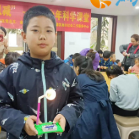 金茂社区：“科技助力‘双减’”青少年科学小课堂