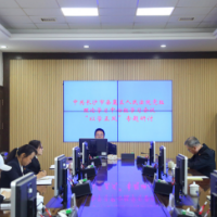 岳麓区法院党组理论学习中心组开展第十一次集体学习暨“以学正风”专题研讨