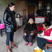 走找想促丨白马街道：寒风习习 却挡不住慈善的暖阳
