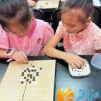 咸嘉湖社区开展围棋培训学习班