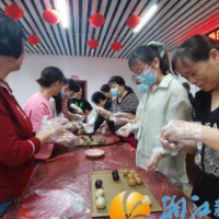 西湖街道二三管区开展“中秋月最明 人社情更浓”退休人员活动