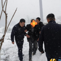 雷锋街道：情暖寒冬 他们迎寒而上全力护佑流浪人员生命安全