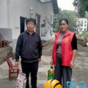 狮峰山村：爱在金秋，情暖重阳