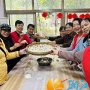 林海社区：立冬饺子暖，邻里情谊浓