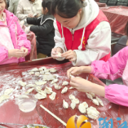 西湖街道金星社区举办冬至主题活动，家校社共育新篇章