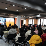 新生社区：党建引领筑牢防线  砥砺奋进守护平安