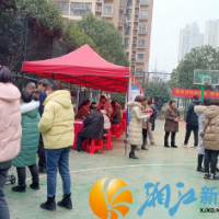 春风送岗暖人心 就业服务显真情丨东方红街道举办专场招聘会