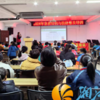 梅溪湖街道梅园社区开展学雷锋“急救知识与技能普及培训”活动