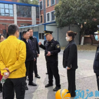 筑牢燃气安全防线——望岳街道开展燃气安全检查
