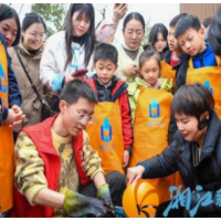 染七彩生活，致敬了不起的她