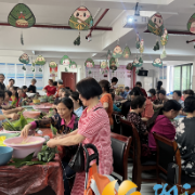 端午敬老粽情浓——西湖街道谭家冲社区开展端午节为老服务活动