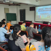 西湖街道谭家冲社区举办垃圾分类知识宣传活动，共创绿色家园