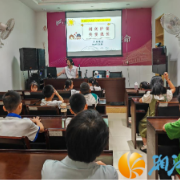 桔子洲街道天凤社区：利剑护蕾  关爱成长