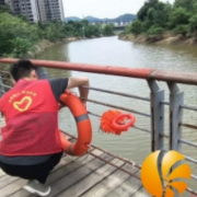 巡河护河 筑牢防溺水安全防线