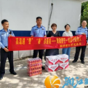 桐梓坡社区：高温遇“警” “暑”你最美