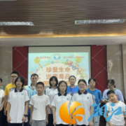 禁毒反诈护平安，安全宣讲进社区