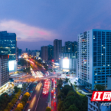 咸嘉湖街道：双面繁华，共绘幸福画卷