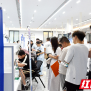 高技能人才成“香饽饽”，有企业一招就是上百人