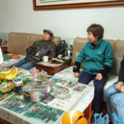 桐溪港社区重阳慰问侨眷,打造暖心“连心桥”