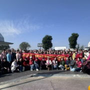 夕阳别样红 情暖在观沙