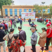 岳麓街道：重阳节多重关怀 织就“银发幸福网”