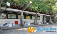 望月公园增设石桌椅：解民忧暖人心，精细化管理见实效