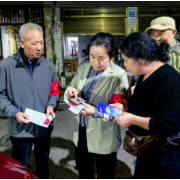 望城坡街道全面开展城乡居民医疗保险宣传和缴费工作