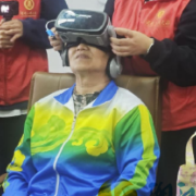 科技助老暖人心 红色传承映初心