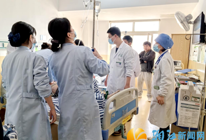 一场紧急抢救，见证基层医疗重症应急能力的“硬核”提升